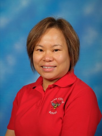 Ms Dorothy Chan