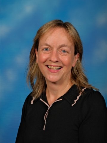 Mrs Karen Long