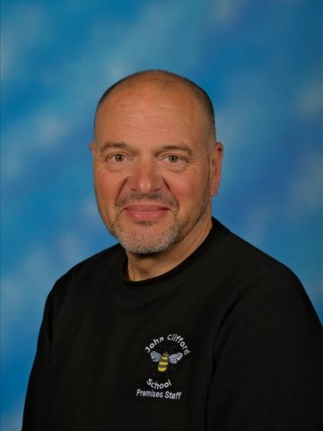 Mr Nick Druce