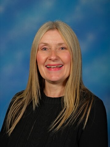 Mrs Stephanie Keeling