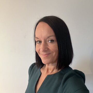Helen Cunliffe