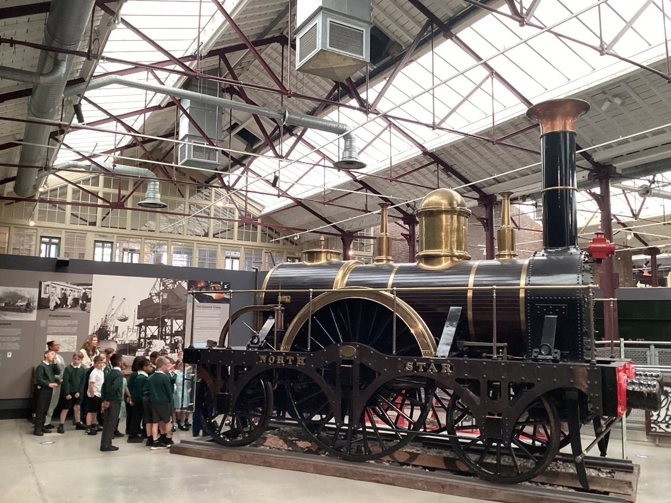 Image of Year 3 and 4 visit the STEAM Museum in Swindon