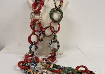 Image of Little Ilford School Jewellery-Making for Art Matters at UEL Docklands Campus 