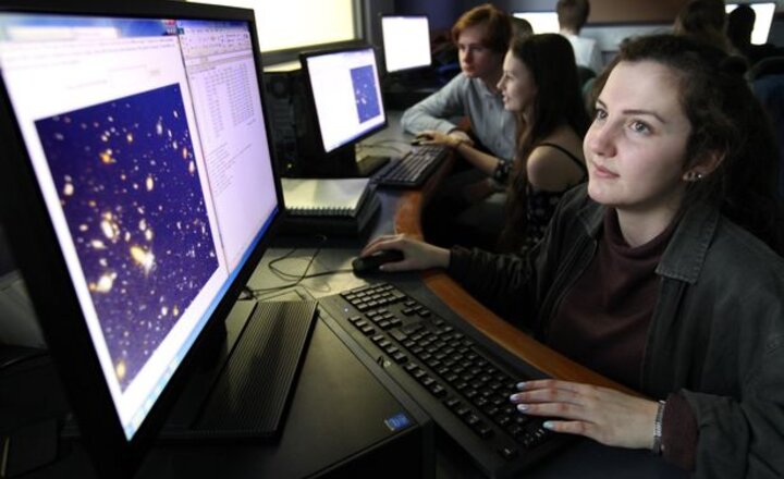 Image of Longbenton Students part of Tyneside STEM Scholar Programme