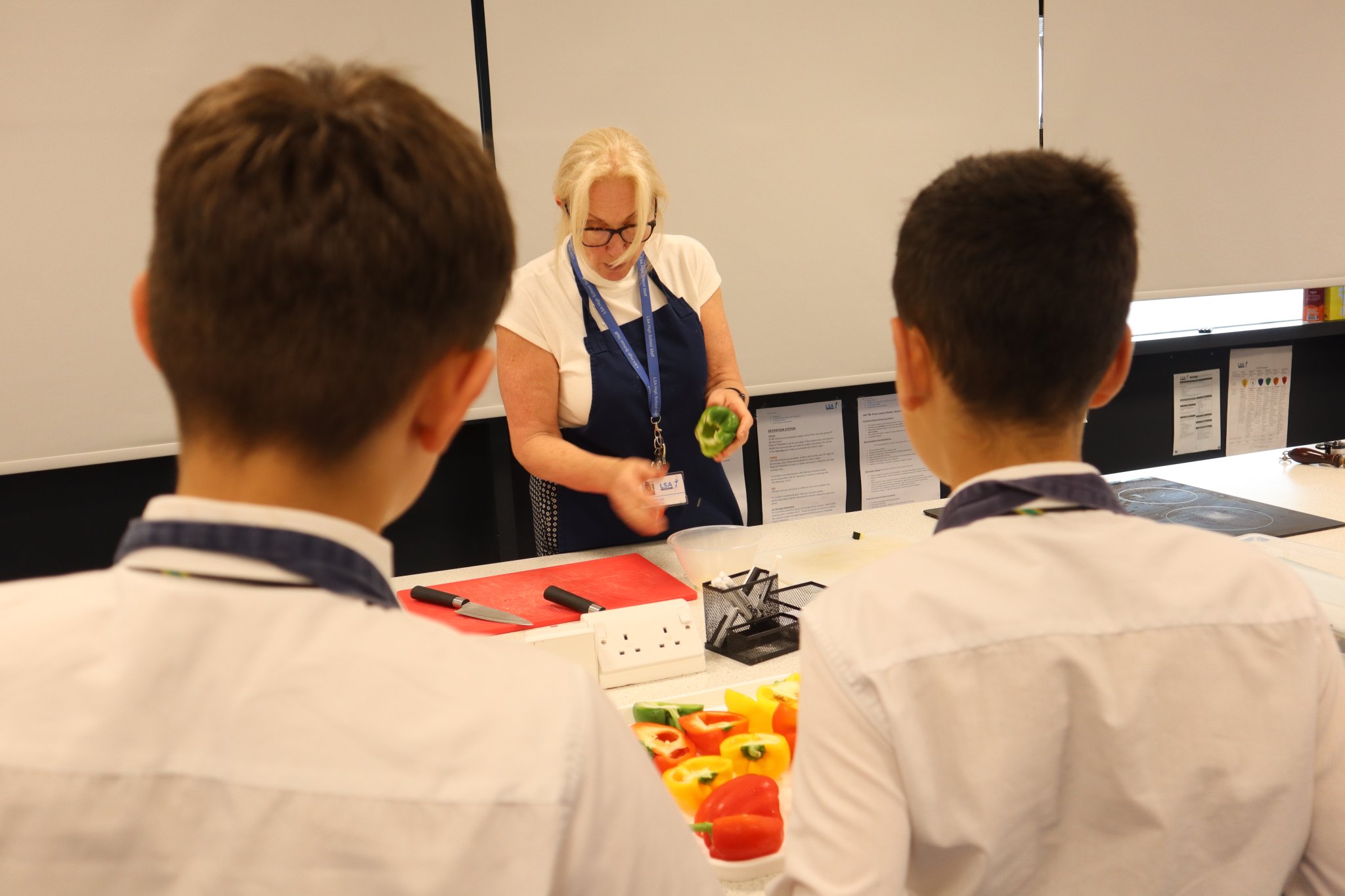 Image of EAL Students Enjoy Stir-Fry Cooking Session