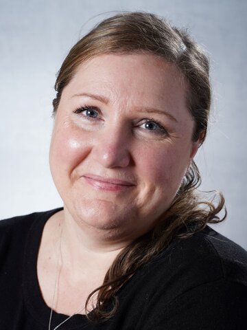 Ms Jenny Morgan