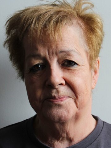 Mrs J Dobbs