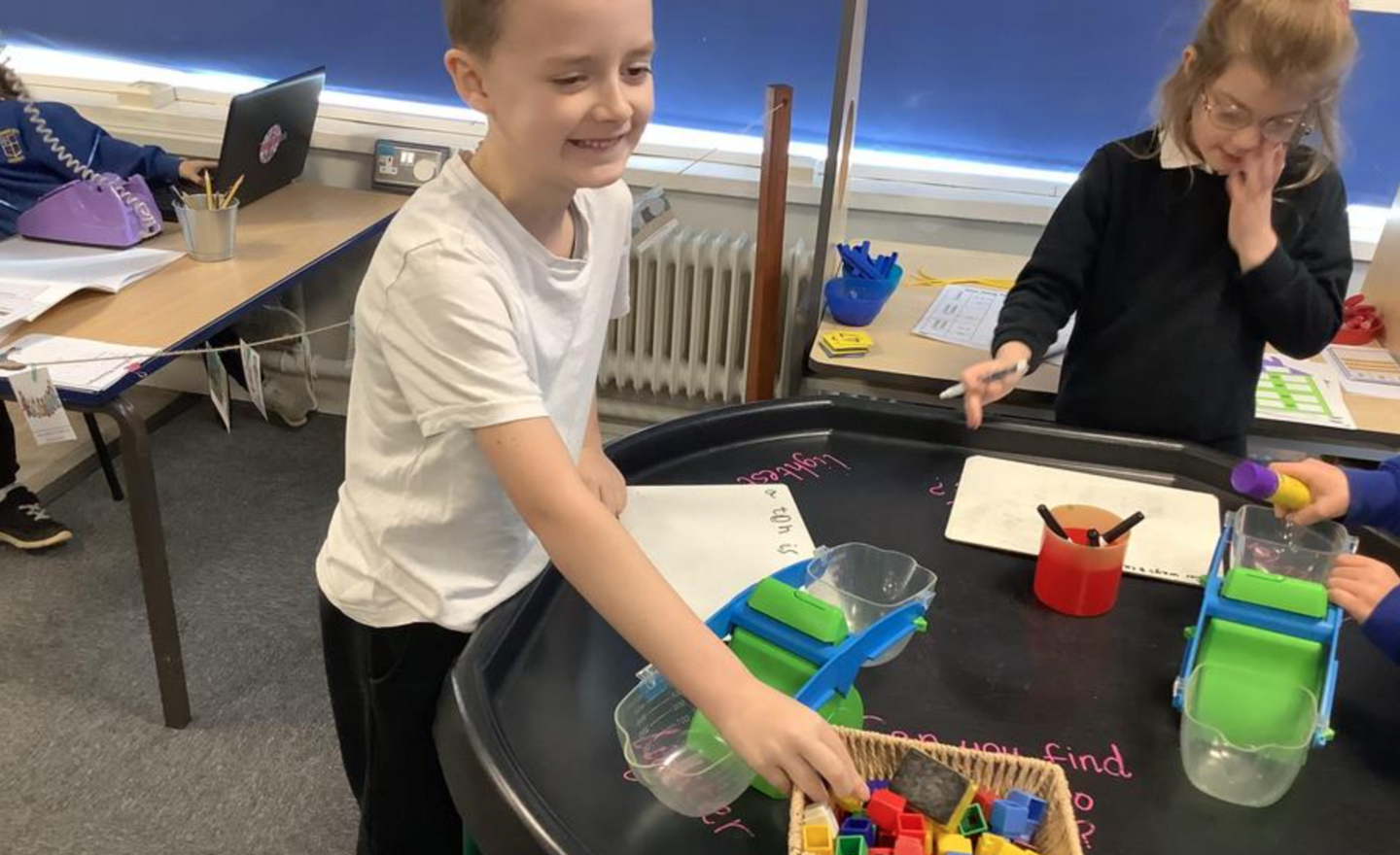 Image of Maths - Weight Activities