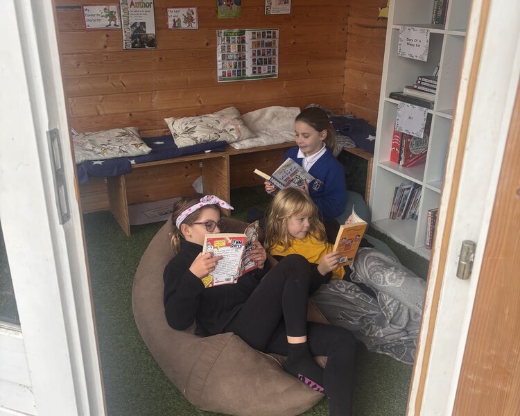Image of Freedom and Fun: Lovely Lunchtimes at Mary Howard