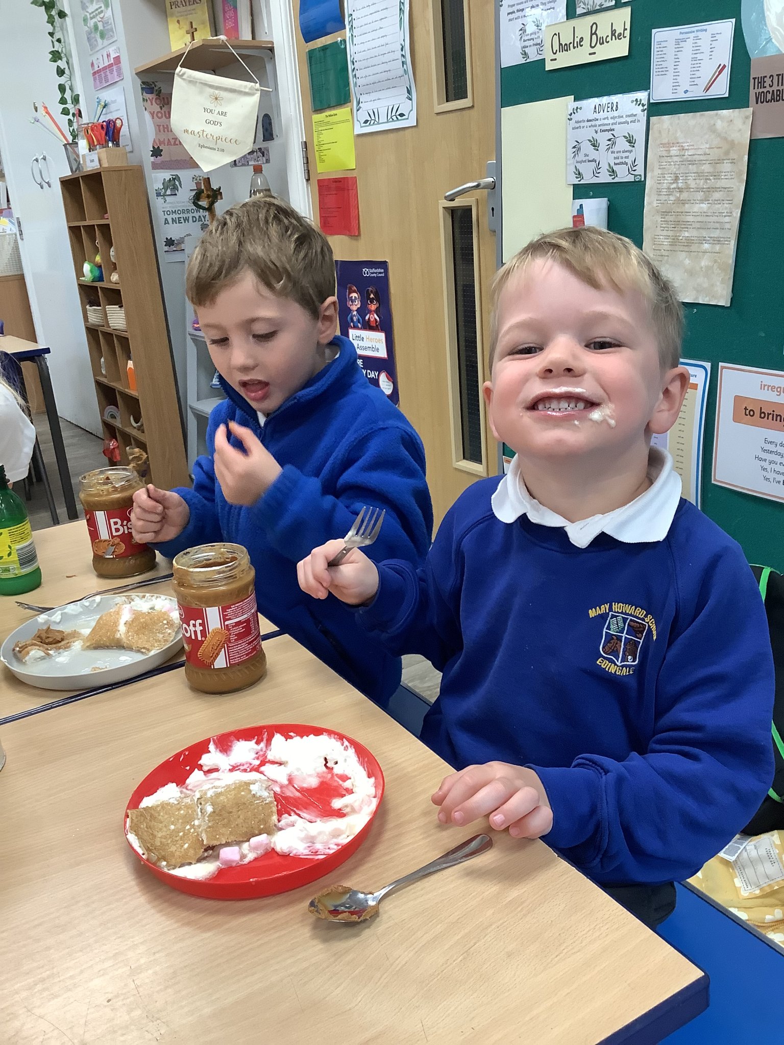 Image of Pancake decorating!