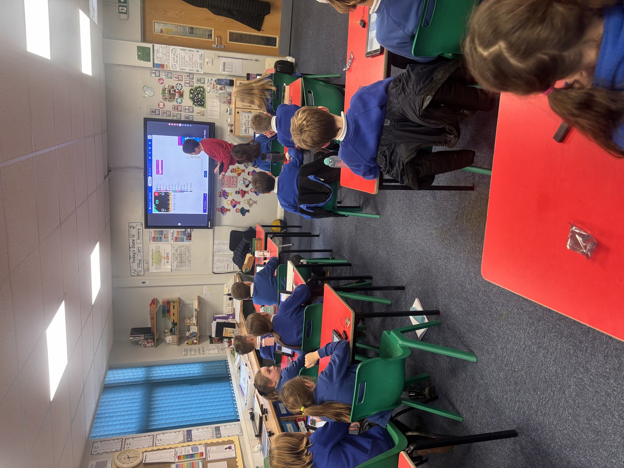 Image of Oak Class Coding Adventure: Learning with Microbits