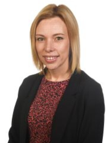 Miss Pape - Class Teacher 