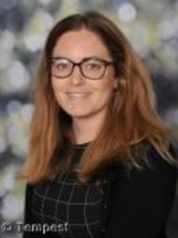 Mrs Rowland- Jones - Class teacher 