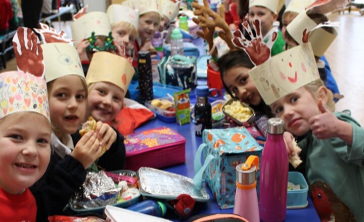 Image of Christmas Lunch Box Party!