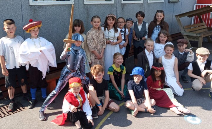 Image of Class 3 Tudor Day