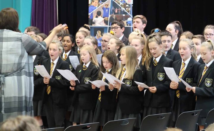 Image of Year 7 Welcome Mass