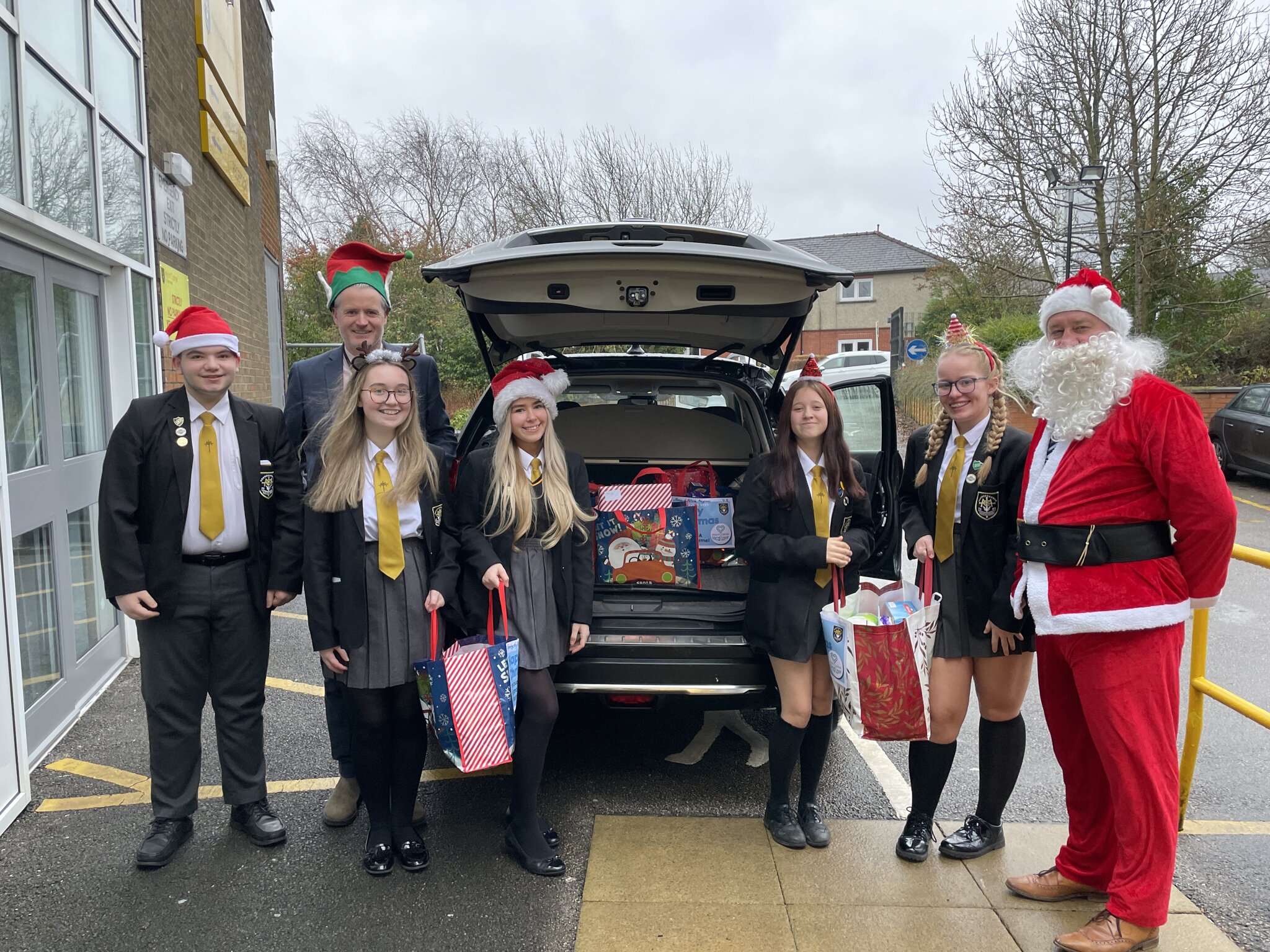 Image of Christmas Hampers