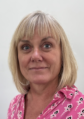 Mrs Tracey Lynch