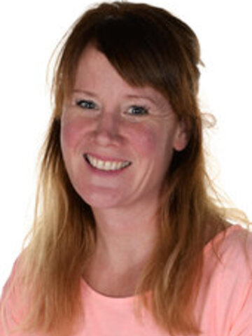 2OG - Mrs Laura O'Gara 