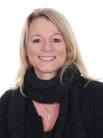 Mrs Marjan Van Gelderen