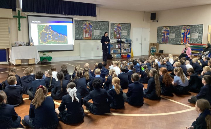 Image of Cleveland Fire Brigade Visit Helps Pupils Learn Vital Fire Safety Lessons