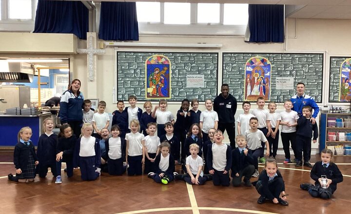Image of Professional Boxer Joe Maphosa Inspires Holy Rosary Pupils