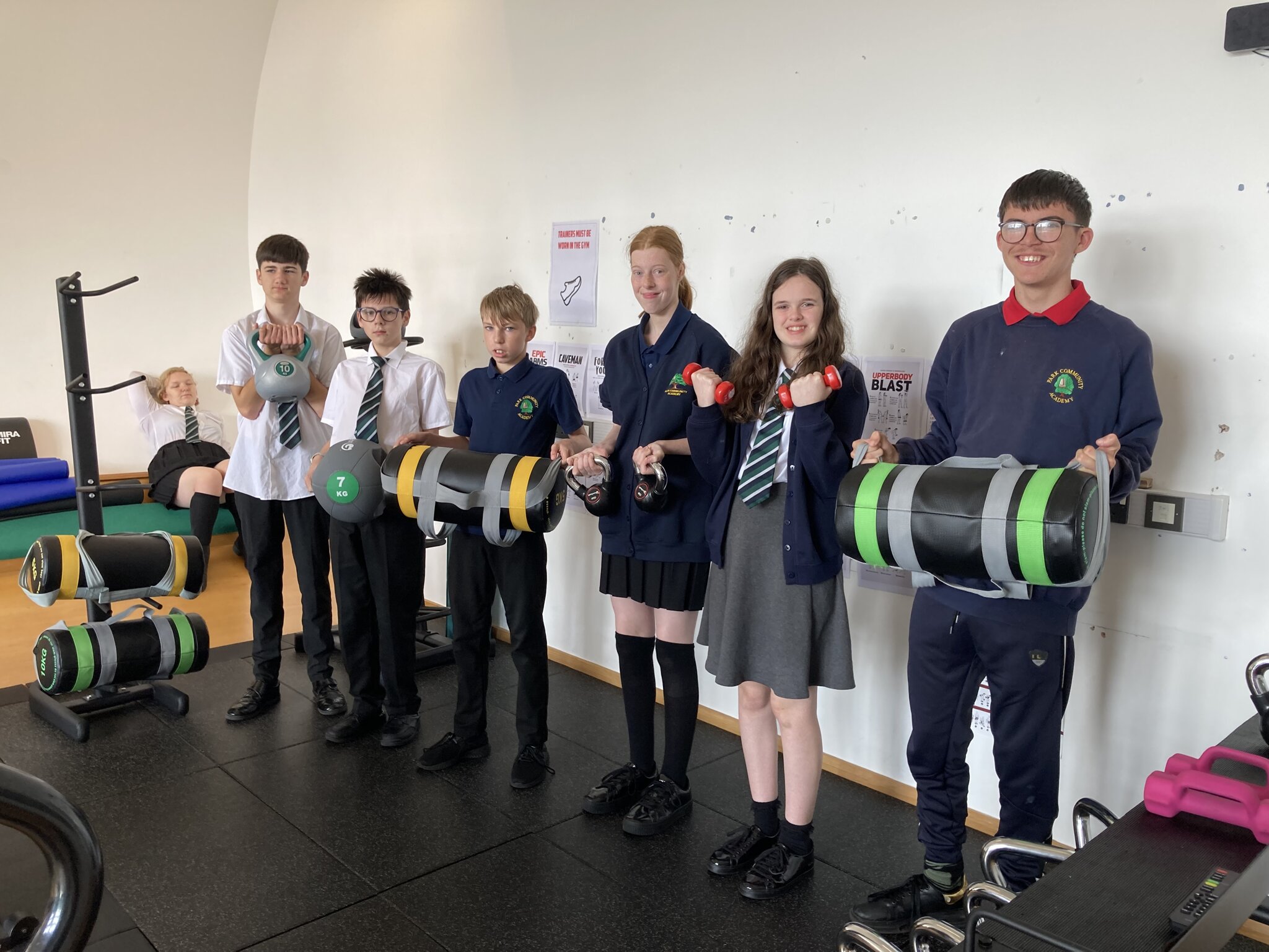 4H have had a wonderful time at the Oracle this morning, working on their biceps in the Gym.