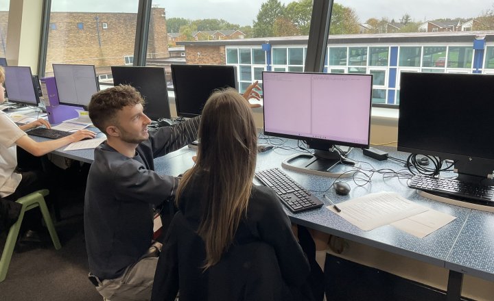 Image of Class of 2023 Harry Returns to Share Ai Expertise and Entrepreneurial Journey 