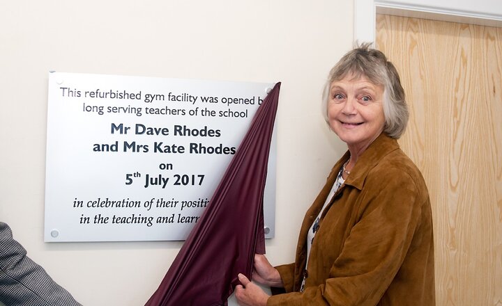 Image of In Memory Of - Mrs Kate Rhodes 1971-2004