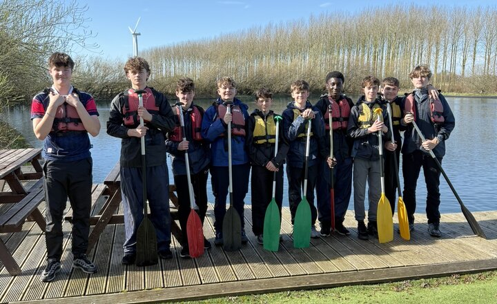 Image of Year 10 Sports Studies Pupils Enjoy A Day On The River