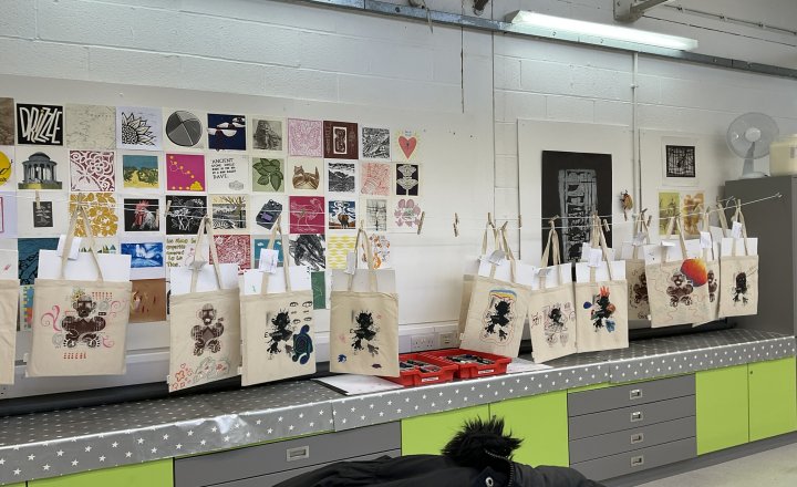 Image of GCSE Art Students Experience University Life Through Printmaking 