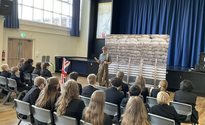 Image of Immersive Learning: Pupils Explore WWI Battlefields in Virtual Reality