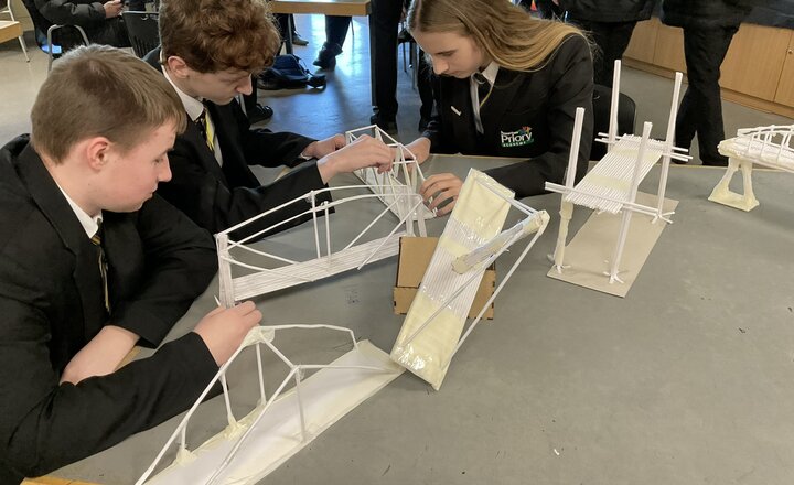 Image of Year 10 are building bridges in Engineering