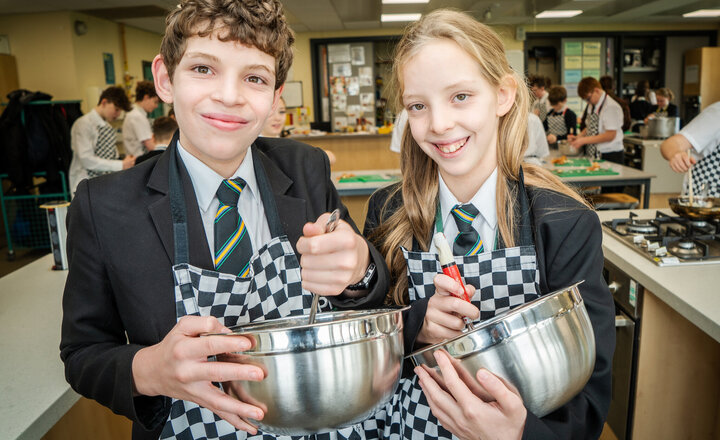 Image of Siblings become bakers for charity