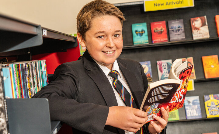 Image of Mrs Gidden's cool reader's club - Bobby