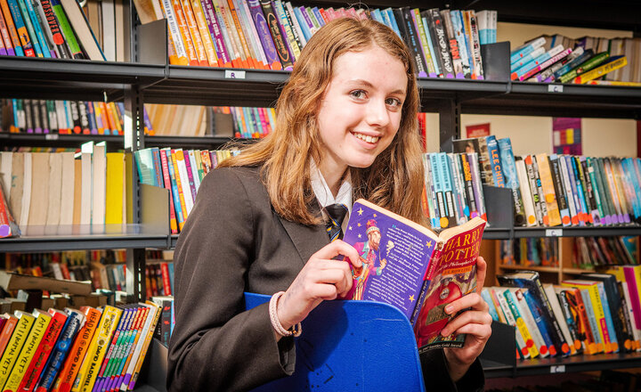 Image of Mrs Gidden's cool reader's club - Layla