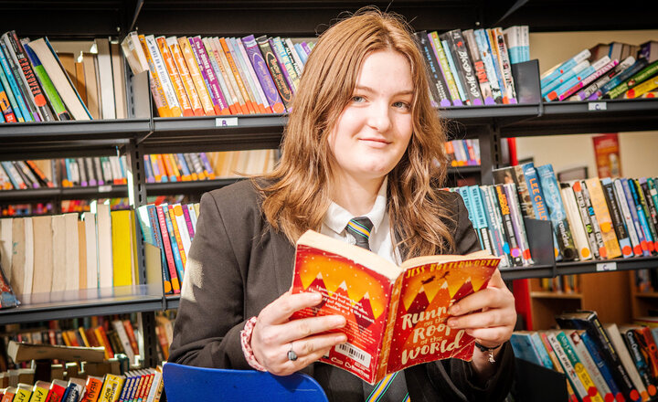 Image of Mrs Gidden's cool reader's club - Kaycee 