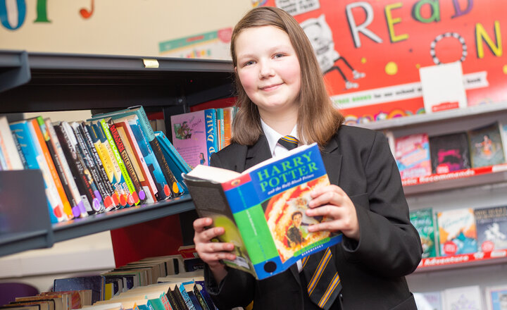 Image of Mrs Gidden's Cool Readers Club - Grace