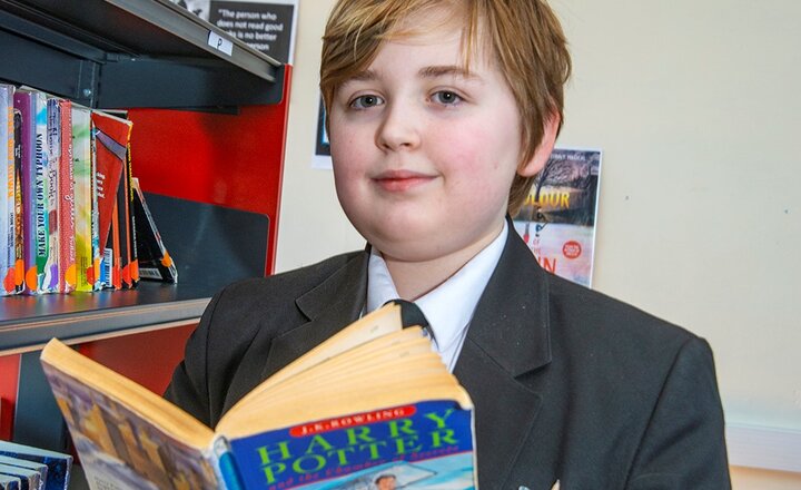 Image of Mrs Gidden's cool reader's club - Alex