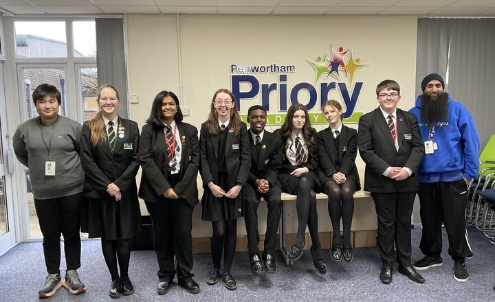 Image of Second cohort of Year 10 qualify as peer mentors