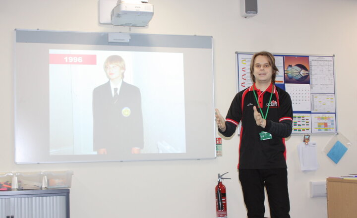 Image of Former pupil returns to inspire the next generation