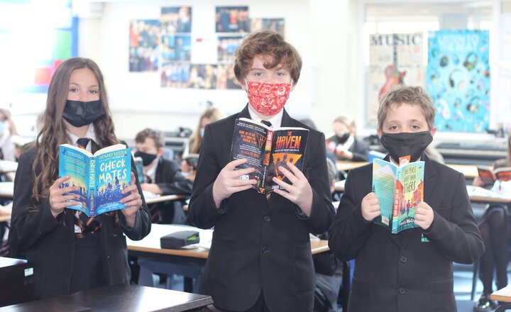 Image of Year 7 in a buzz about books
