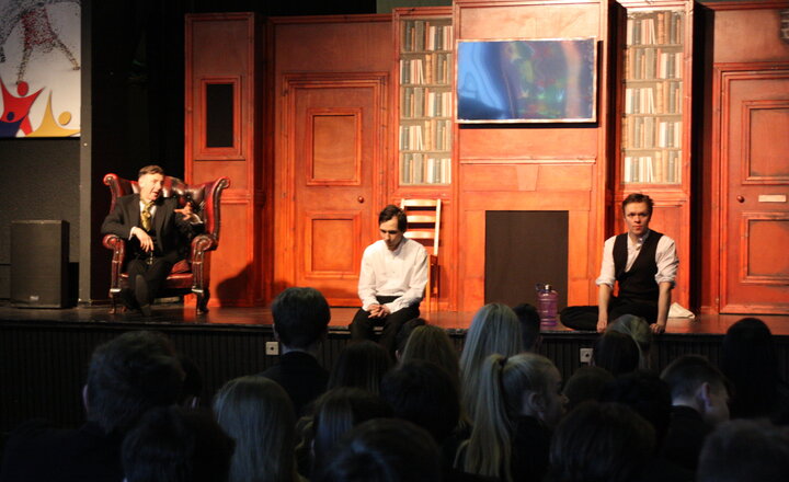 Image of English literature group like Jekyll & Hyde