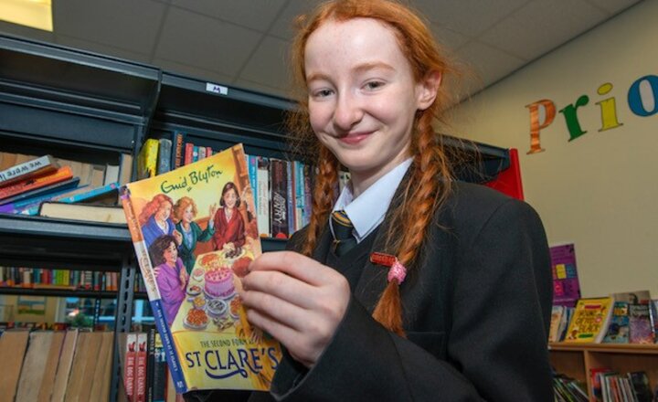 Image of Mrs Gidden's cool reader's club - Jessica