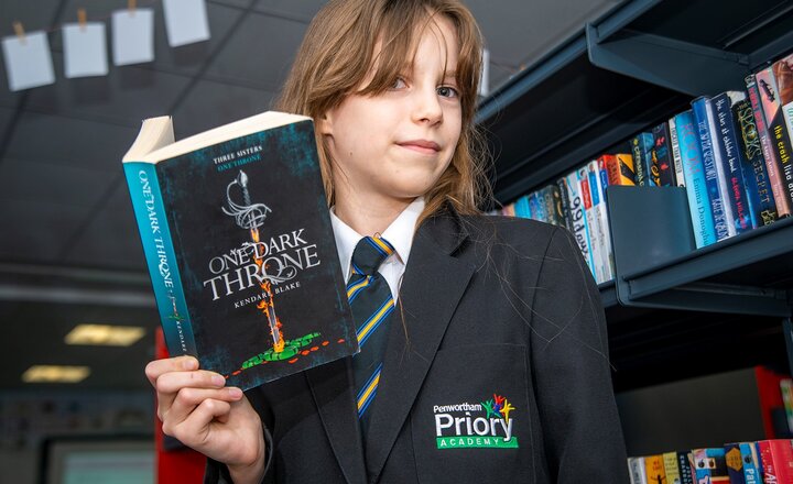 Image of Mrs Gidden's cool readers club - Lily