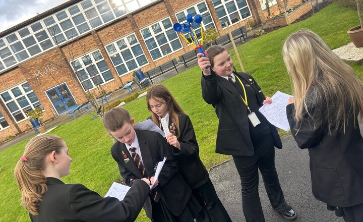 Image of Year 7 Students Complete Their First Fieldwork Study