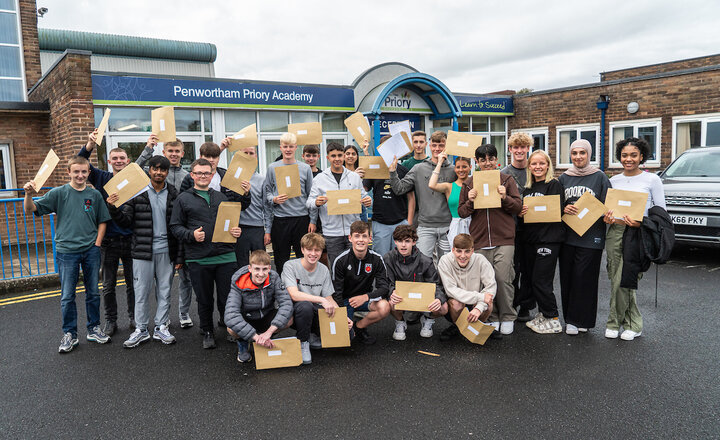 Image of GCSE Results Day 2023