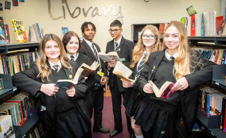 Image of Year 10 Pupils Train as Reading Mentors to Support Younger Readers