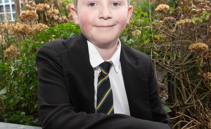 Image of Year 9 talks the talk for football commentary