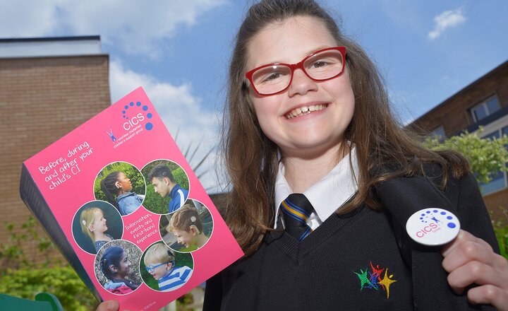 Image of Scarlett sounds out for Deaf Awareness Week